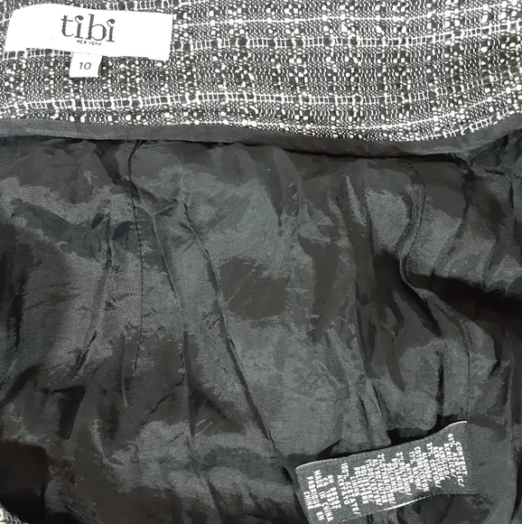 🔥3/$70 Tibi Women's Tweed Skirt
