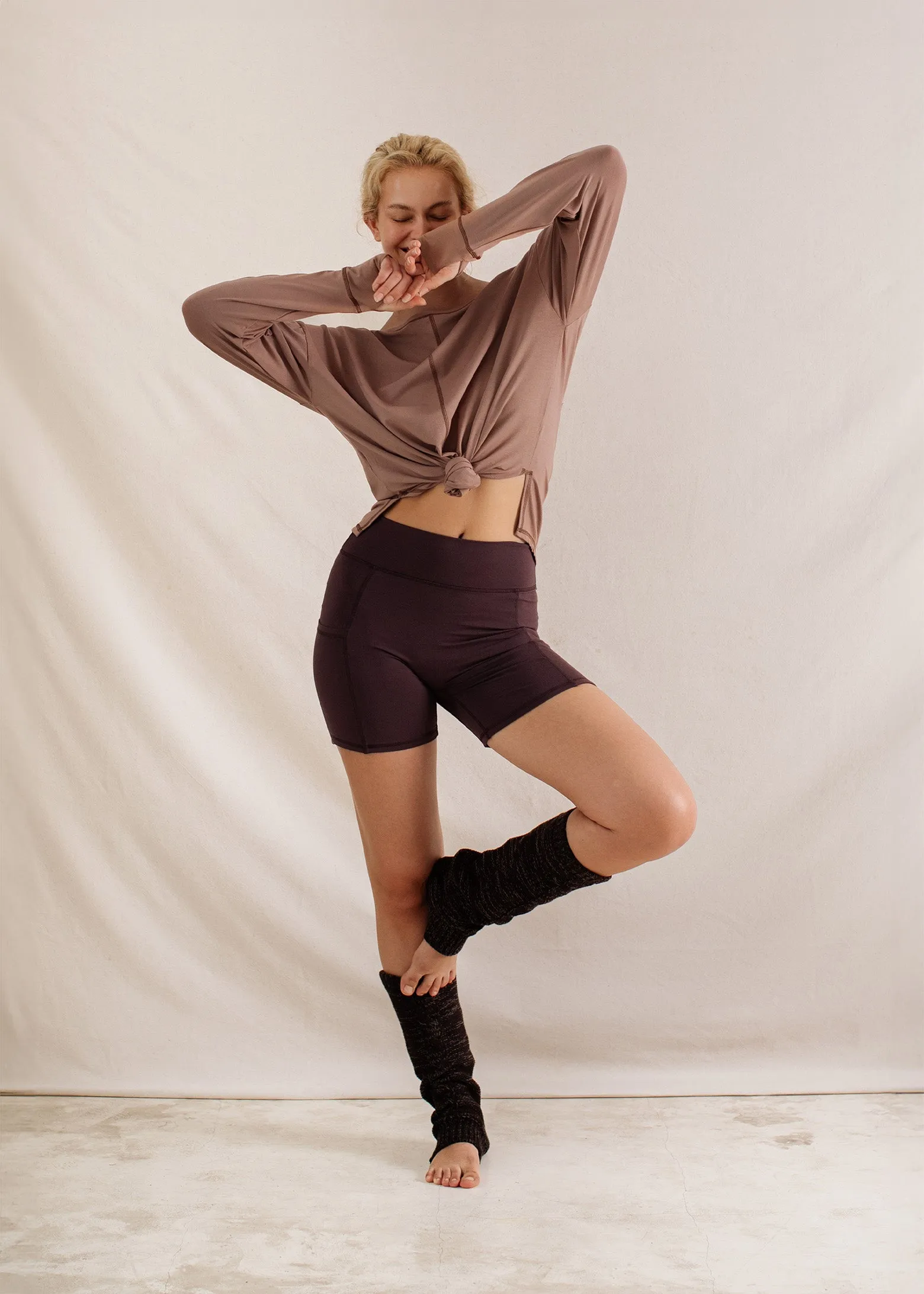 Alora Longsleeve Sandalwood