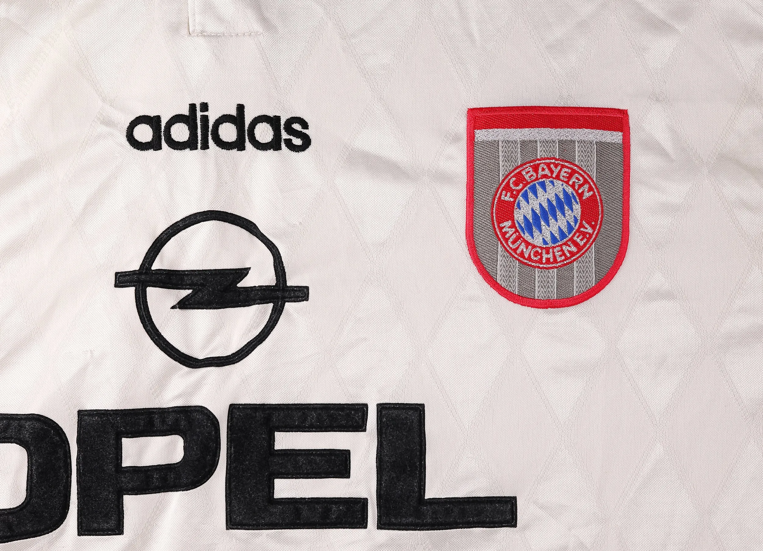 Bayern Munich 1996 Away Adidas Football Shirt - White - XL