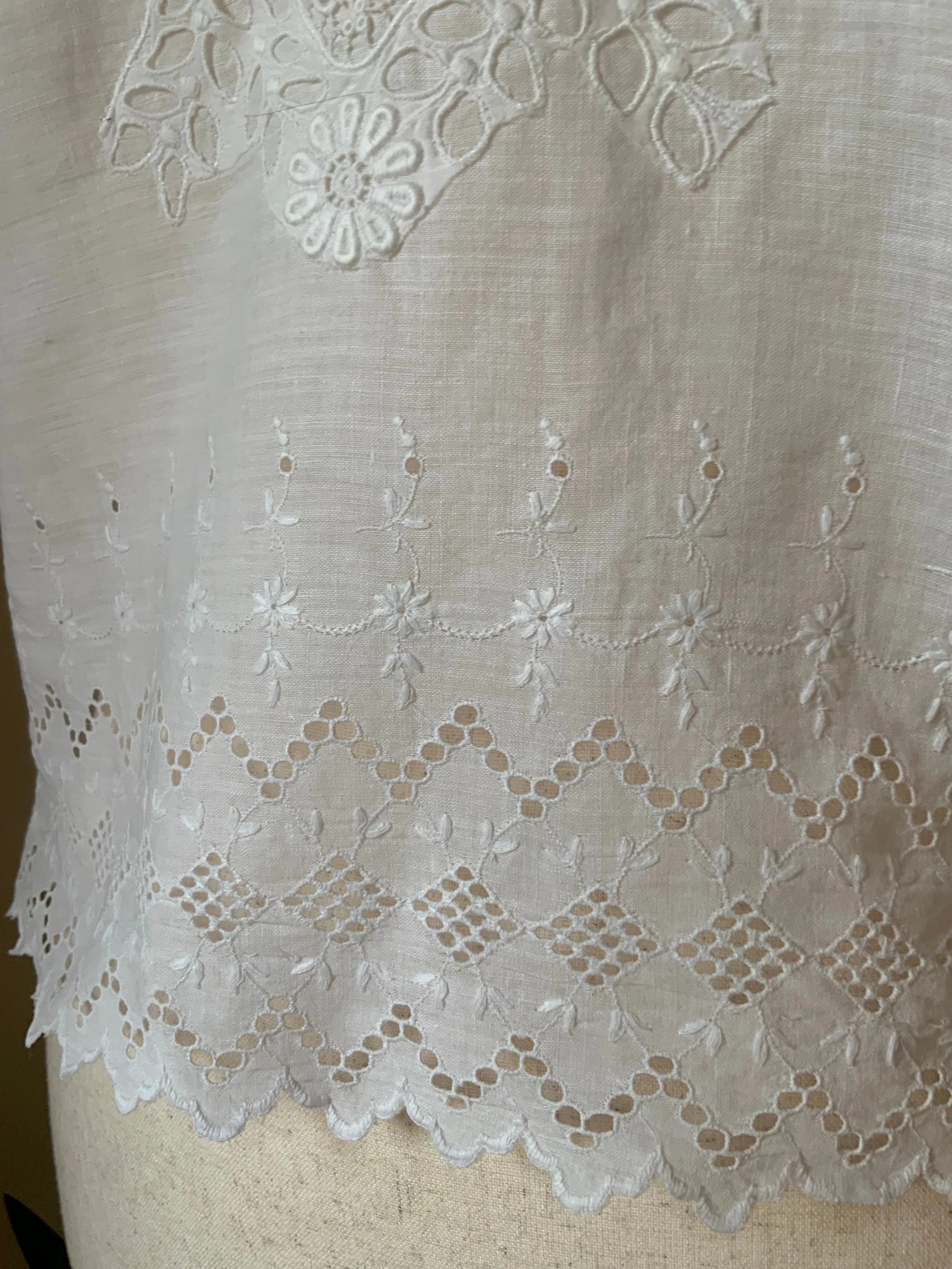Broderie Blouse with antique aplique - Y2k -