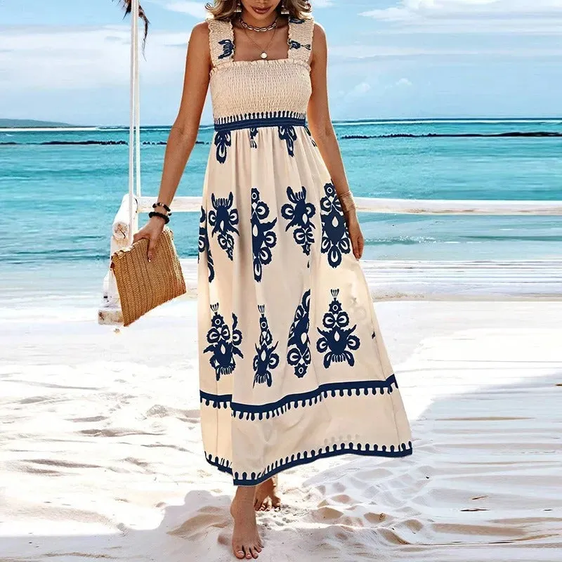 Camila - Sleeveless dress with square neckline.