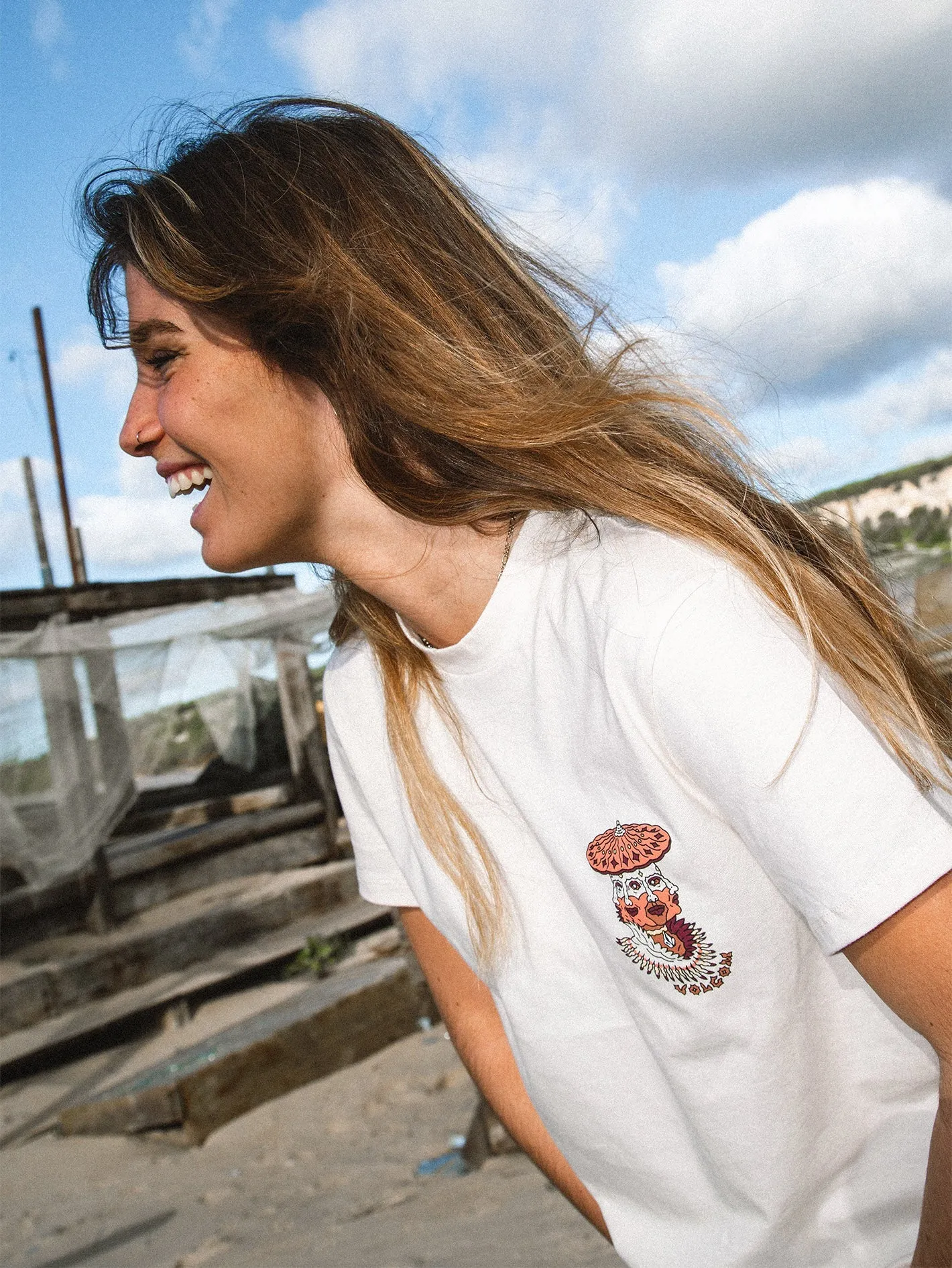 Connected Minds T-Shirt - SAND