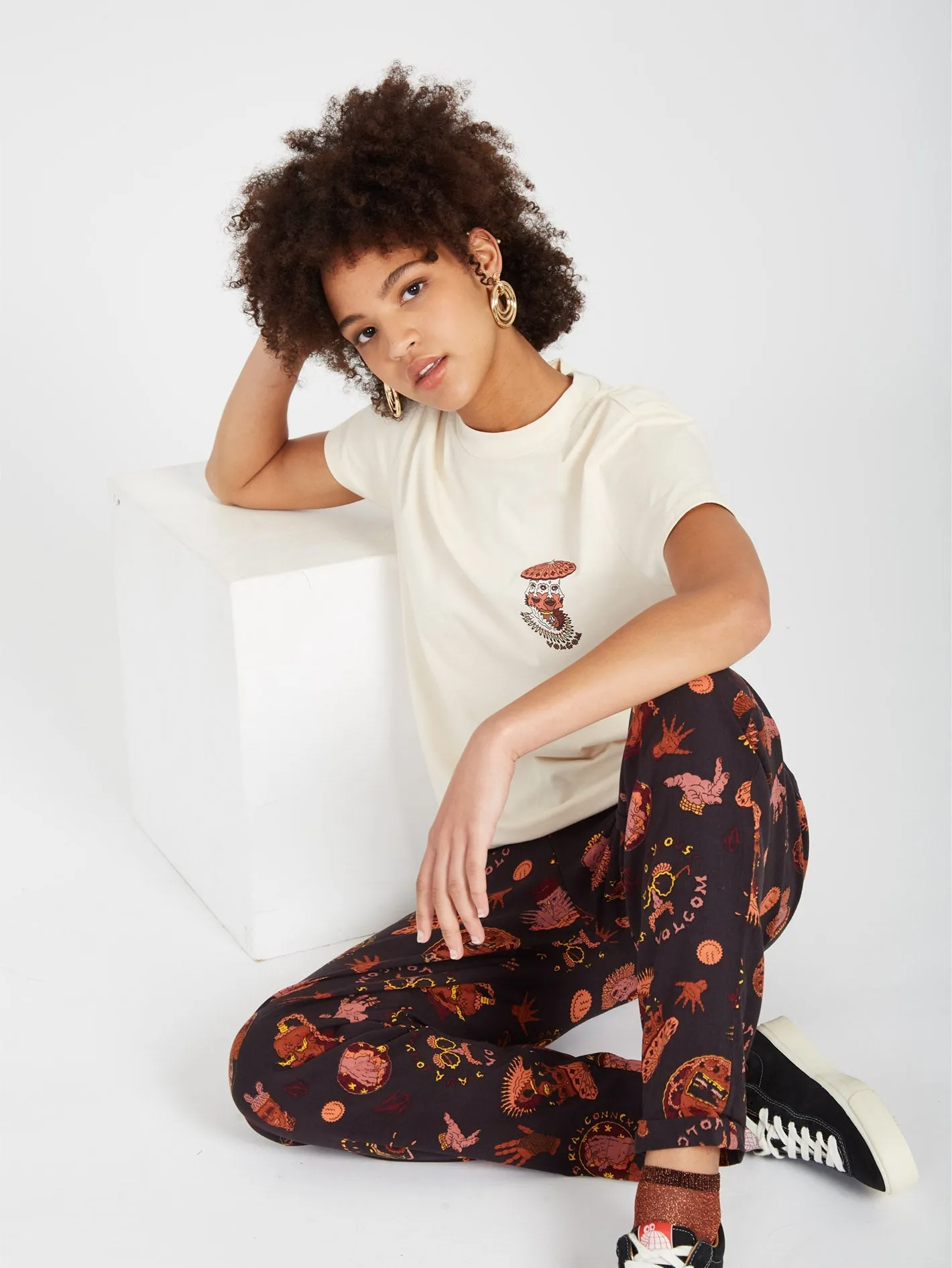 Connected Minds T-Shirt - SAND