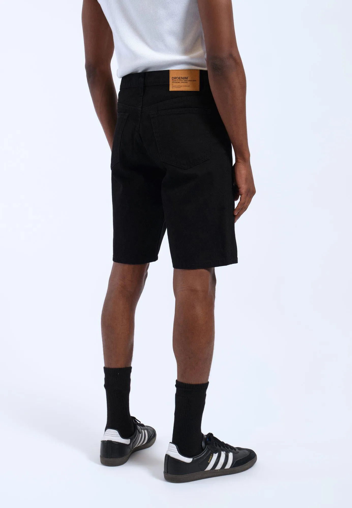 Dash Shorts - Black