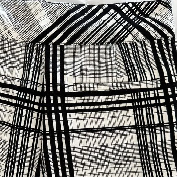Diane Von Furstenberg High Waist Black White Plaid  Double D Loop Belted Shorts