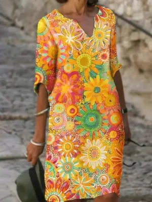 Effie - Summer dress with V-neckline and print