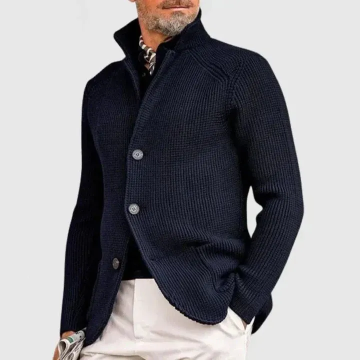 Elegant men's button-front cardigan