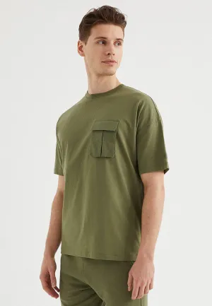 Haki Bisiklet Yaka Cepli Pamuklu Oversize Fit Erkek T-Shirt VITAL UTILITY