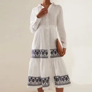 Leona - Elegant dress with long sleeves.