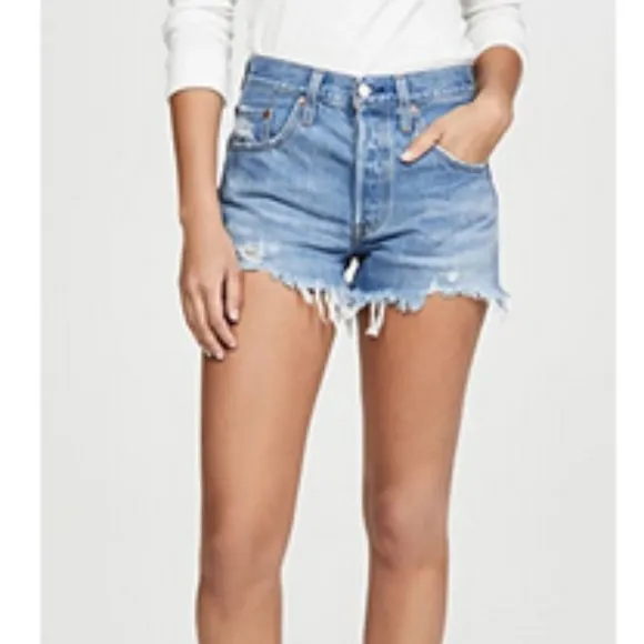 Levi's 501 24 NWT Athens Medium Wash Denim High waist Cut Off Jeans Shorts W24