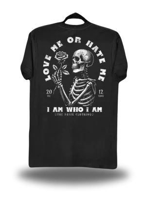 LOVE ME CLASSIC TEE