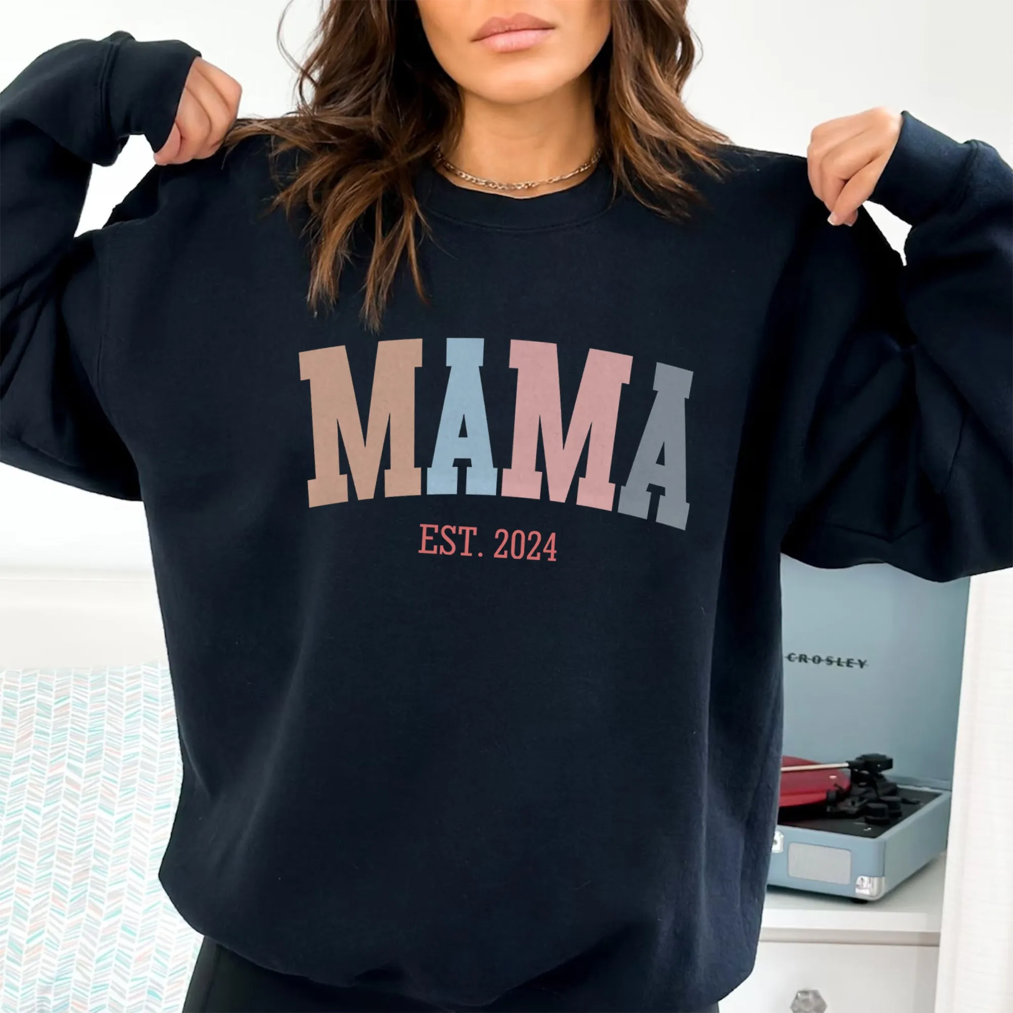 Mama Sweatshirt For Mothers Day Gift From Daughter, Mama Crewneck For Birthday Gift For Her, Baby Shower Gift Christmas Gift For Mom