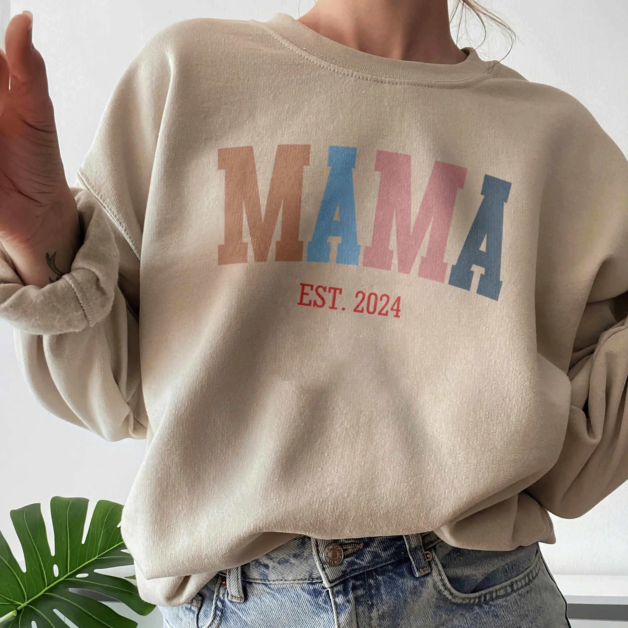 Mama Sweatshirt For Mothers Day Gift From Daughter, Mama Crewneck For Birthday Gift For Her, Baby Shower Gift Christmas Gift For Mom