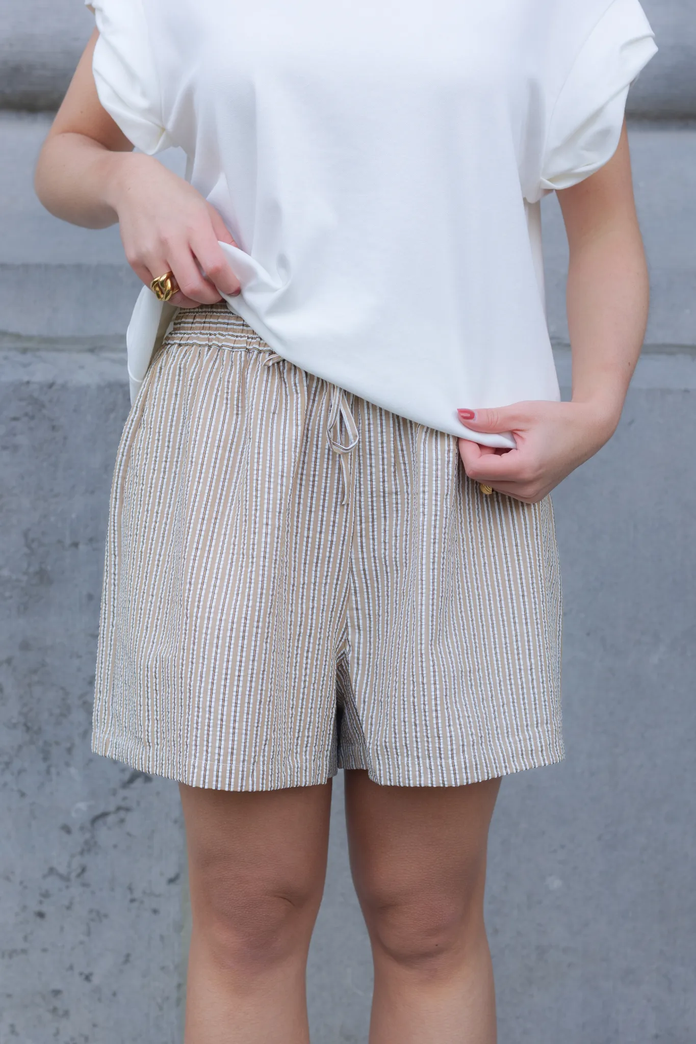 MANU SHORT - CREME