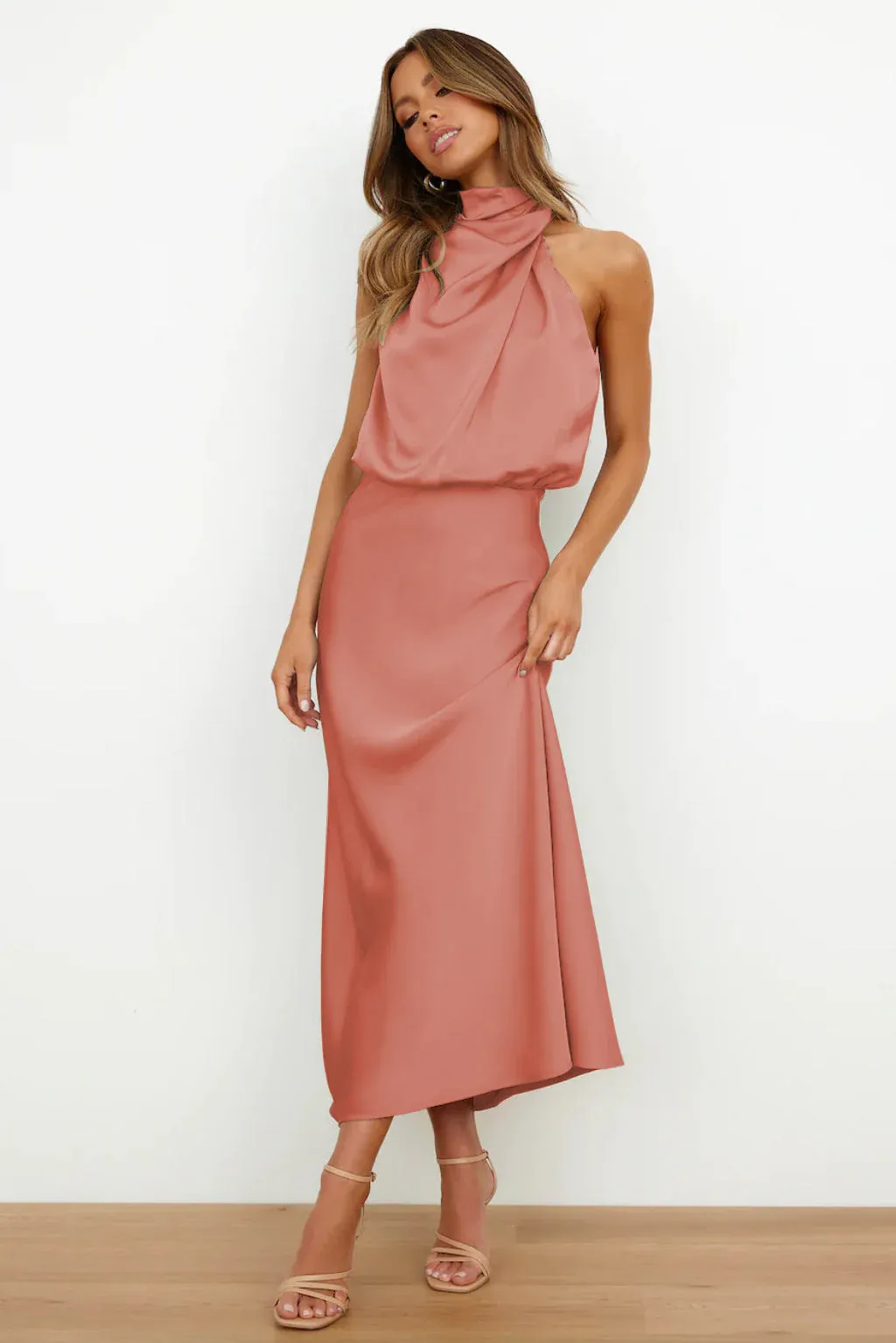 Marian - Elegant Midi Dress