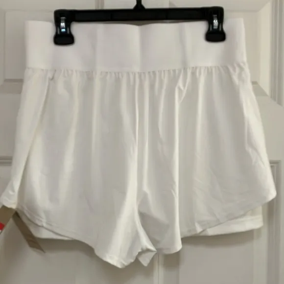 Nike 2-in-1 Tennis/Pickleball/Athletic Shorts NWT!