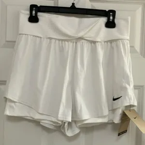 Nike 2-in-1 Tennis/Pickleball/Athletic Shorts NWT!