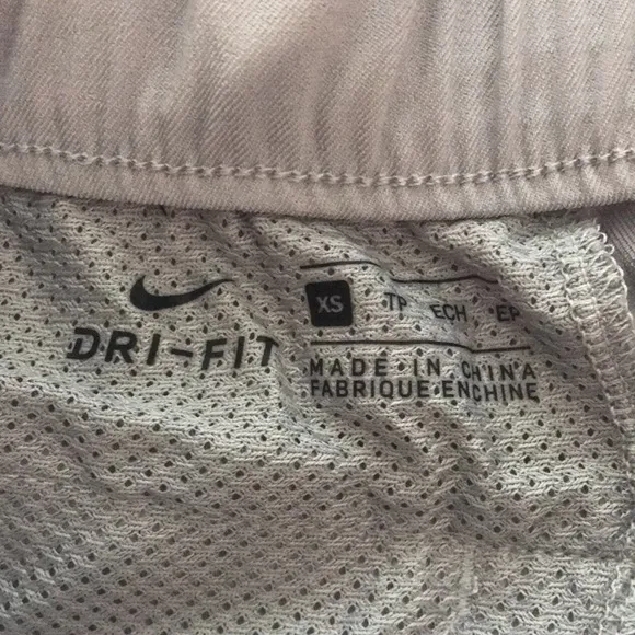 Nike Golf/Tennis/Pickleball Athleisure Shorts, XS, NWT!