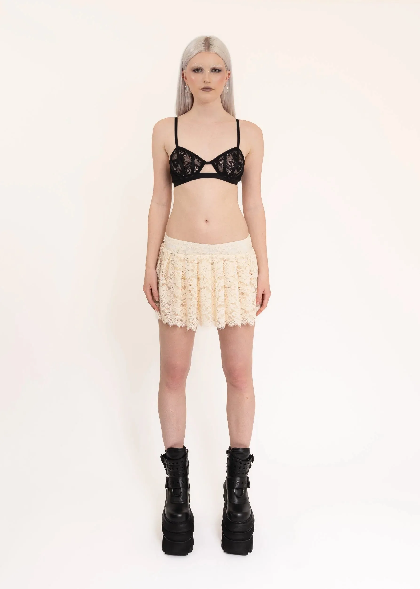 Pleated lace mini skirt