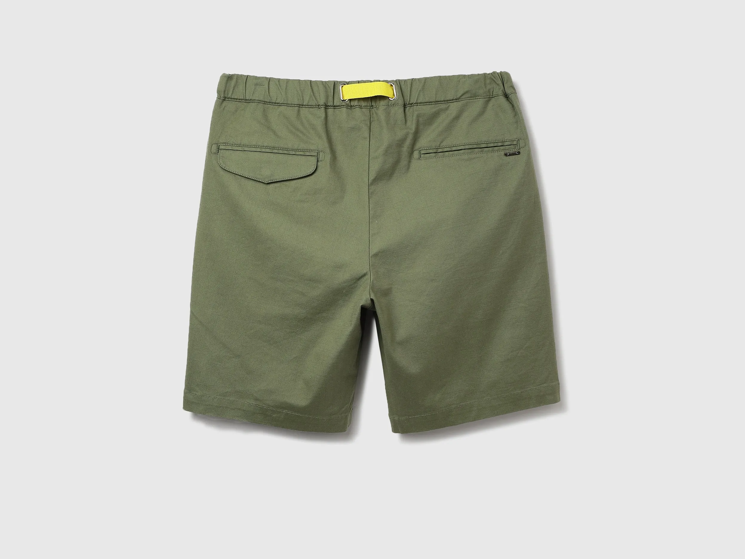 Polyester Solid Slim Fit Mens Shorts