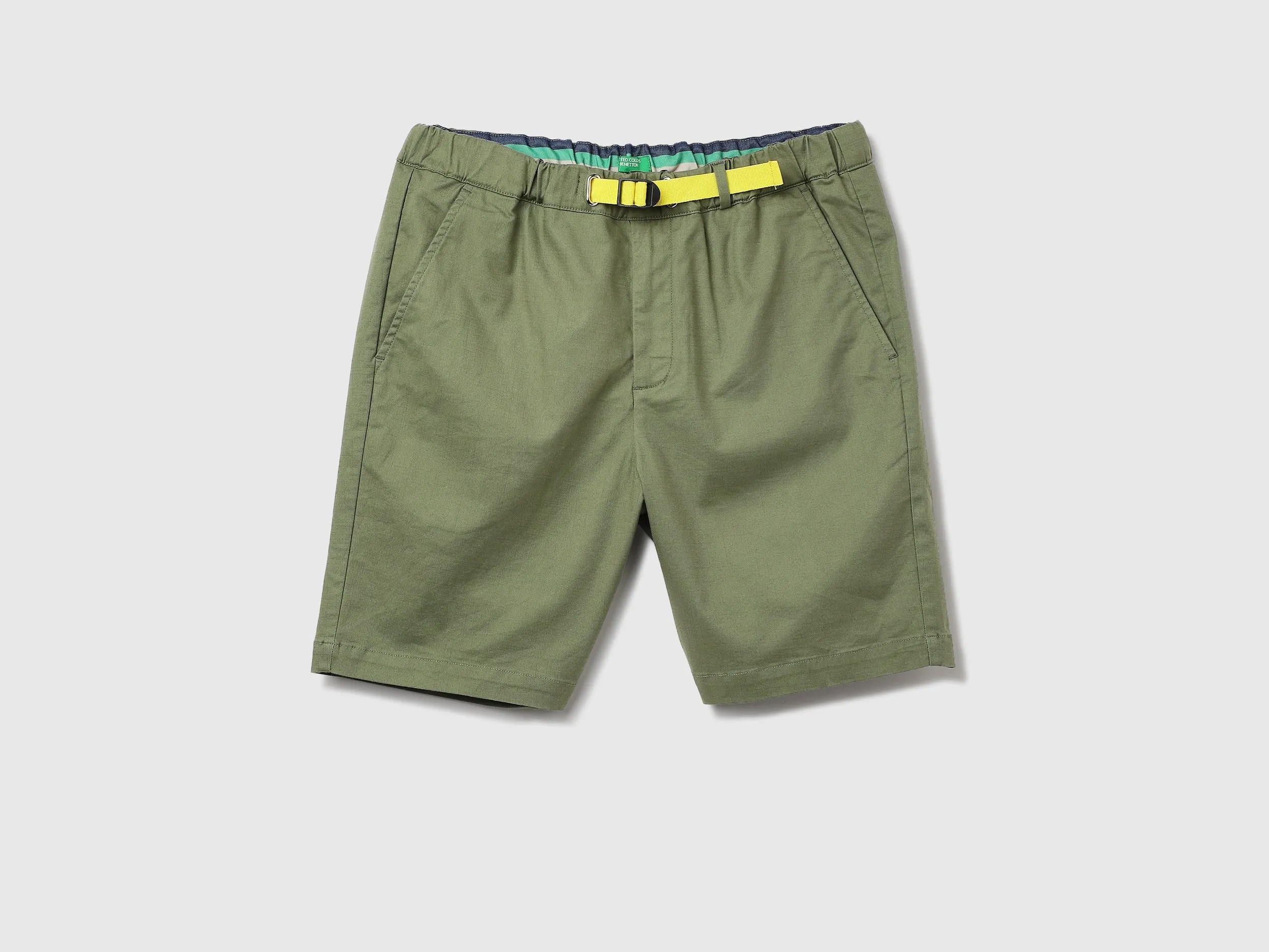 Polyester Solid Slim Fit Mens Shorts