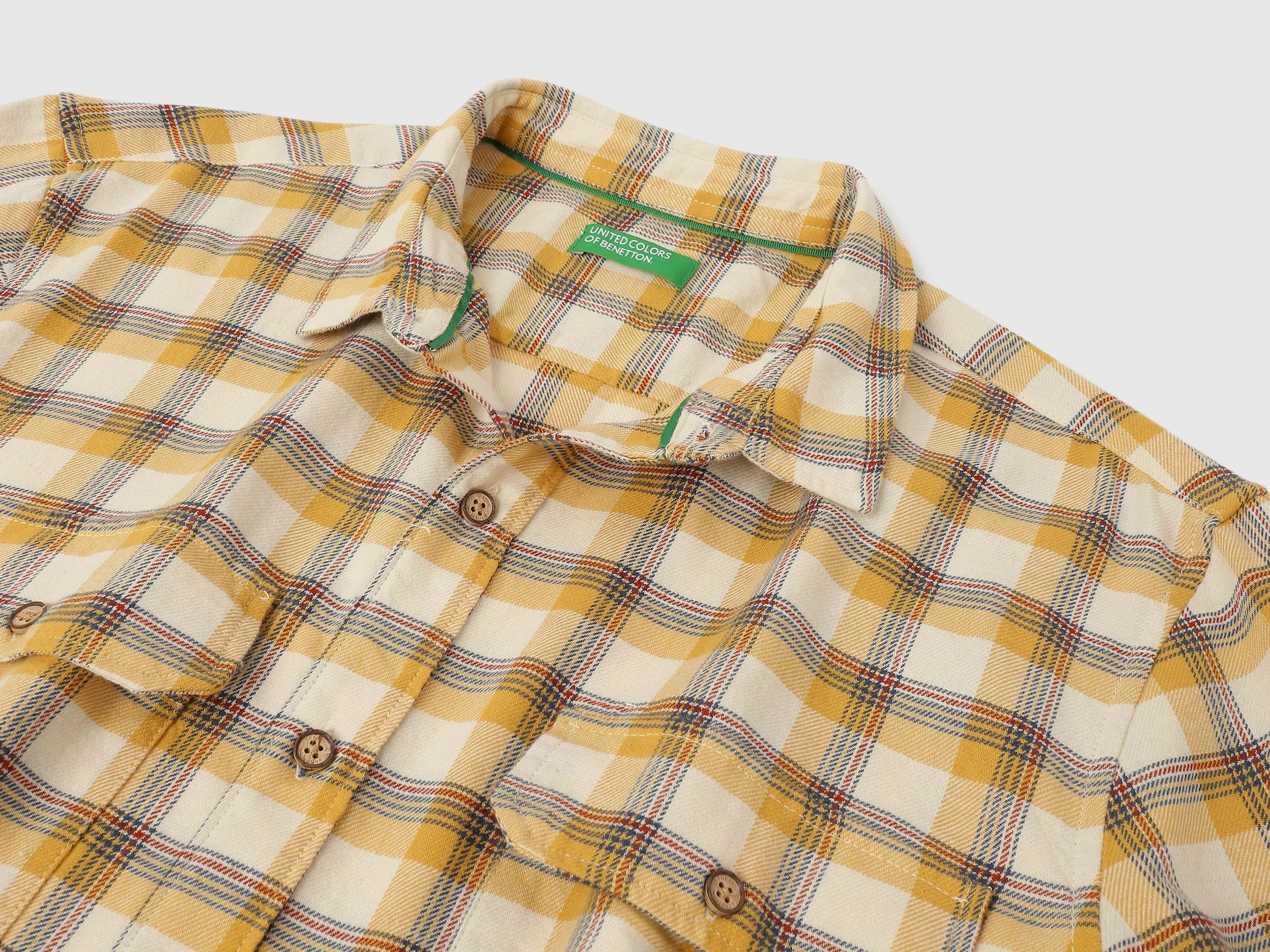 Regular Fit Spread Collar Checkered Shirts