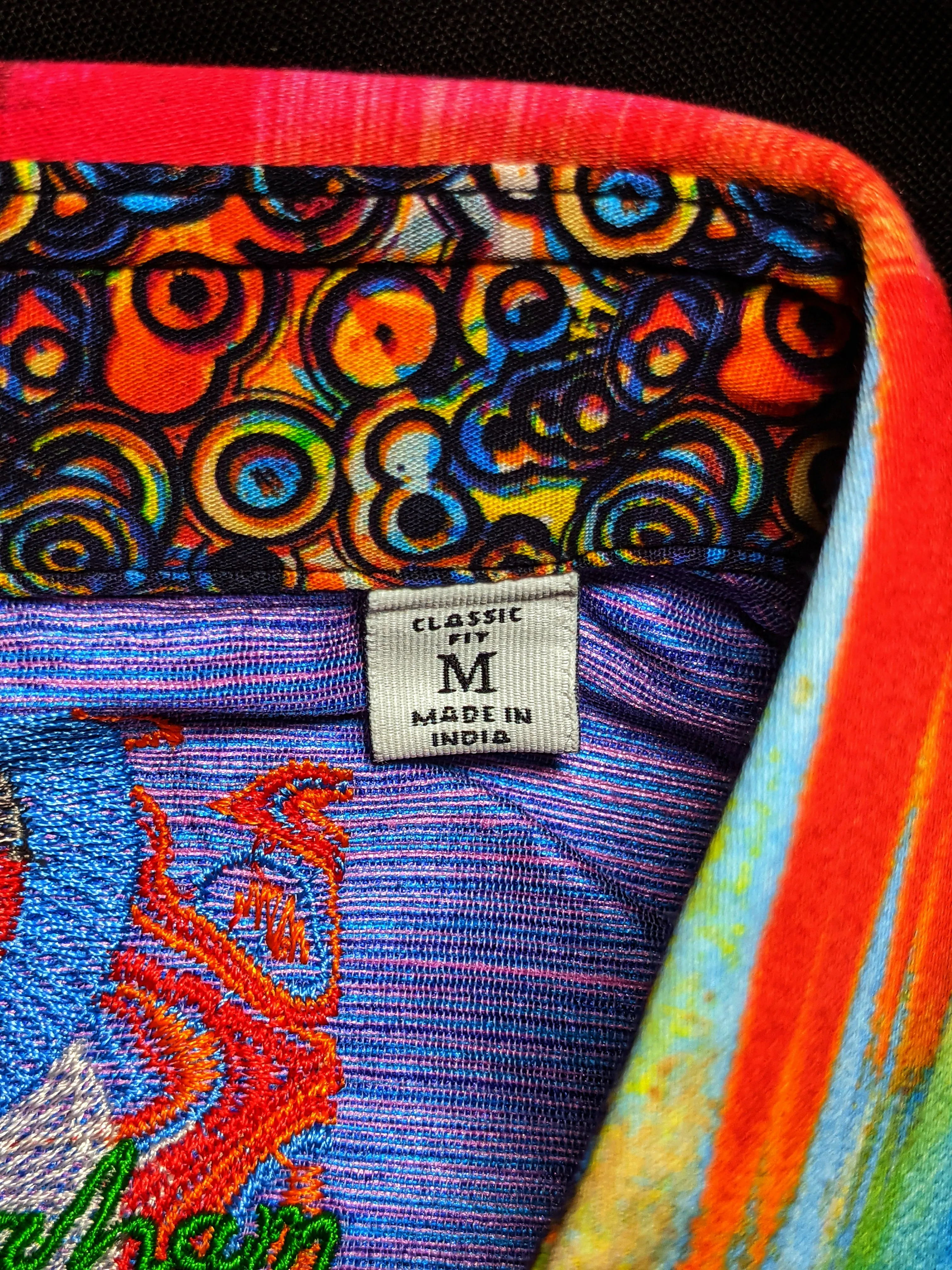 Robert Graham  Prism Effect Classic Fit Short Sleeve Shirt