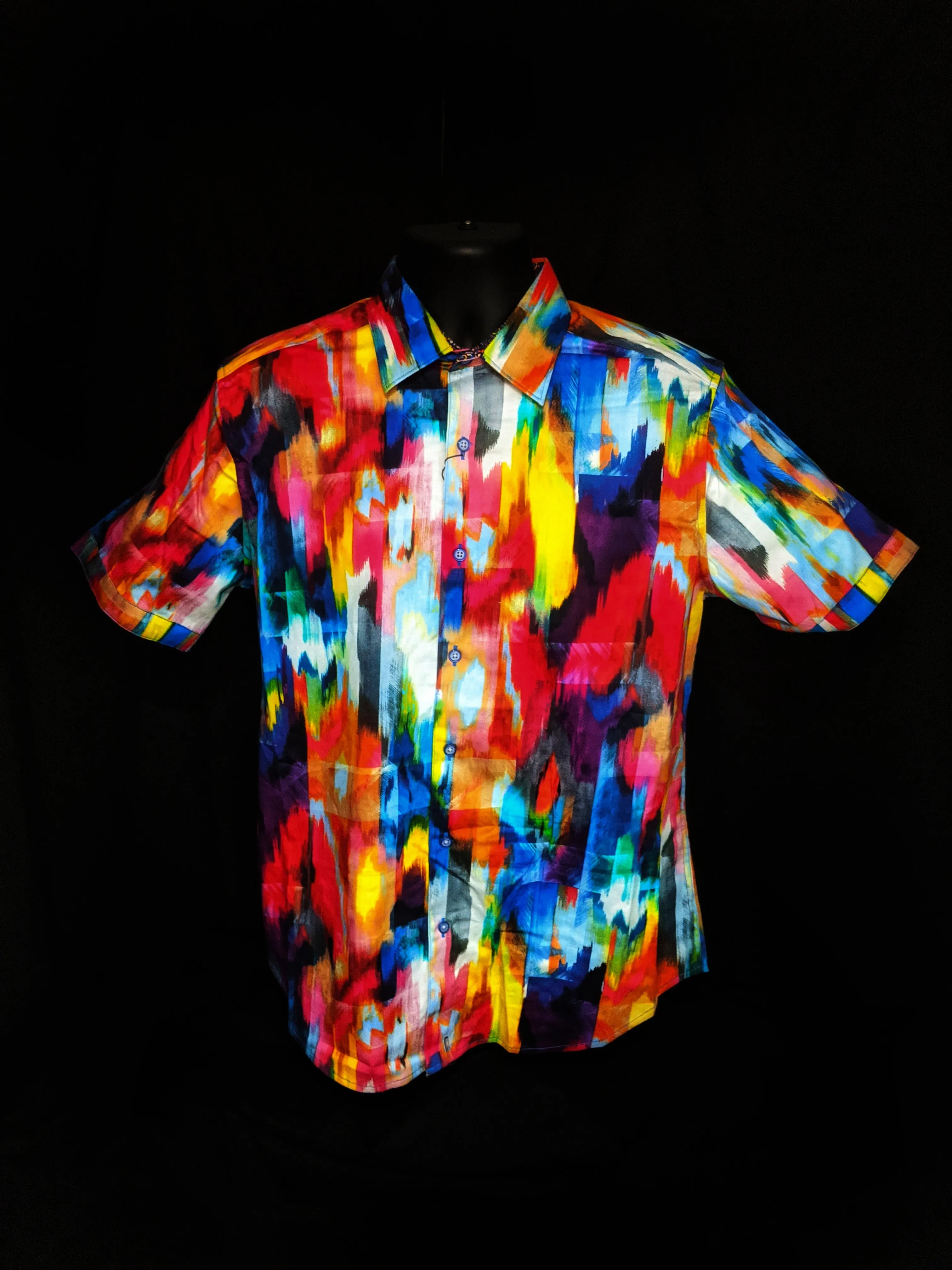 Robert Graham  Prism Effect Classic Fit Short Sleeve Shirt