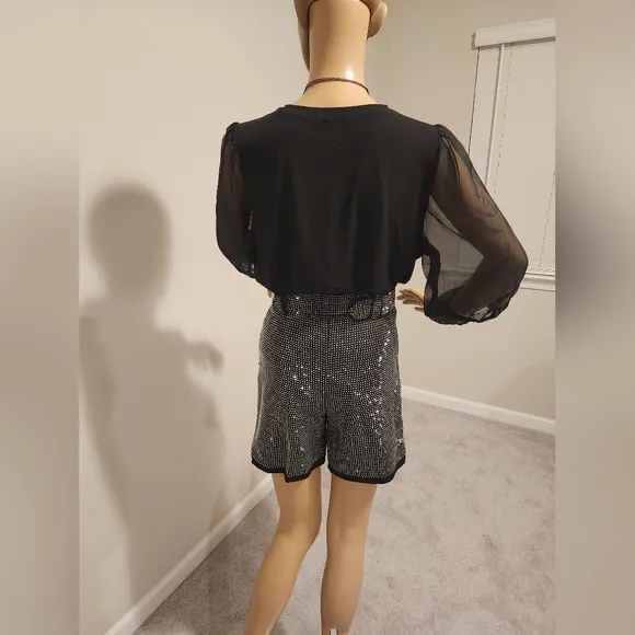 SET - GRITTY SOUL CLEOPATRA STONES SHORTS &amp; WORTHINGTON TOP