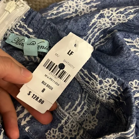 SET NWT LF tie dye wrap crop top and ruffle shorts set
