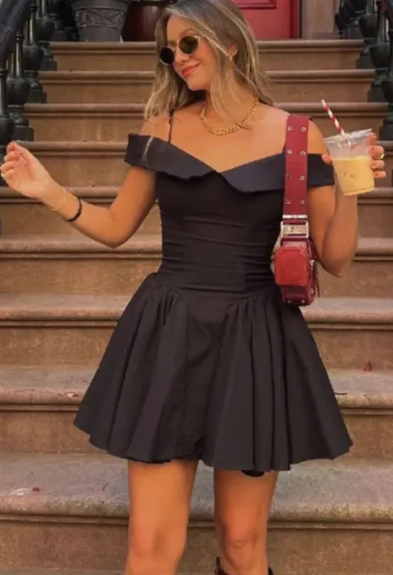 Sexy Off-the-shoulder Sweetheart Black A-line Short Homecoming Dresses with Pleats  , QB0571
