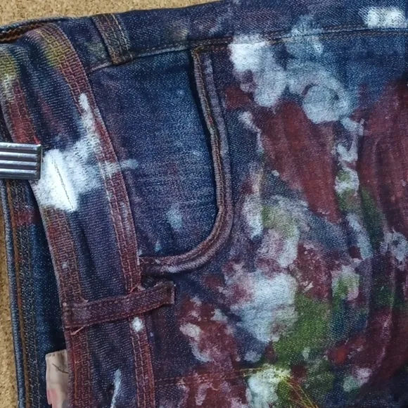 SLICK-BUD FASHIONS JEAN SHORTS SIZE 8 SPLATTER PAINT DESIGN 🎨