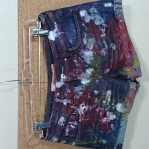 SLICK-BUD FASHIONS JEAN SHORTS SIZE 8 SPLATTER PAINT DESIGN 🎨