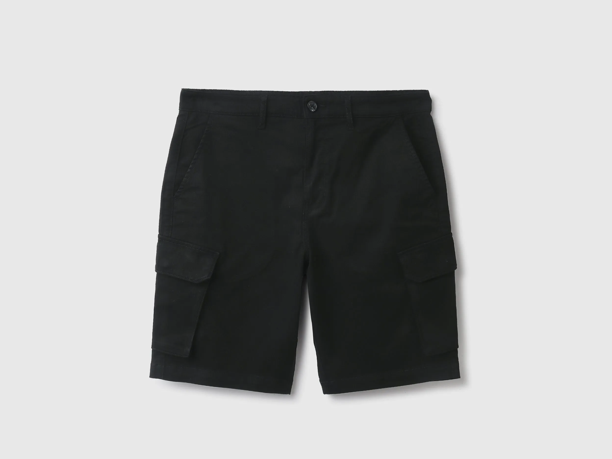 Solid Comfort Fit Shorts