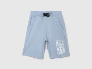 Solid Regular Fit Mid Rise Shorts
