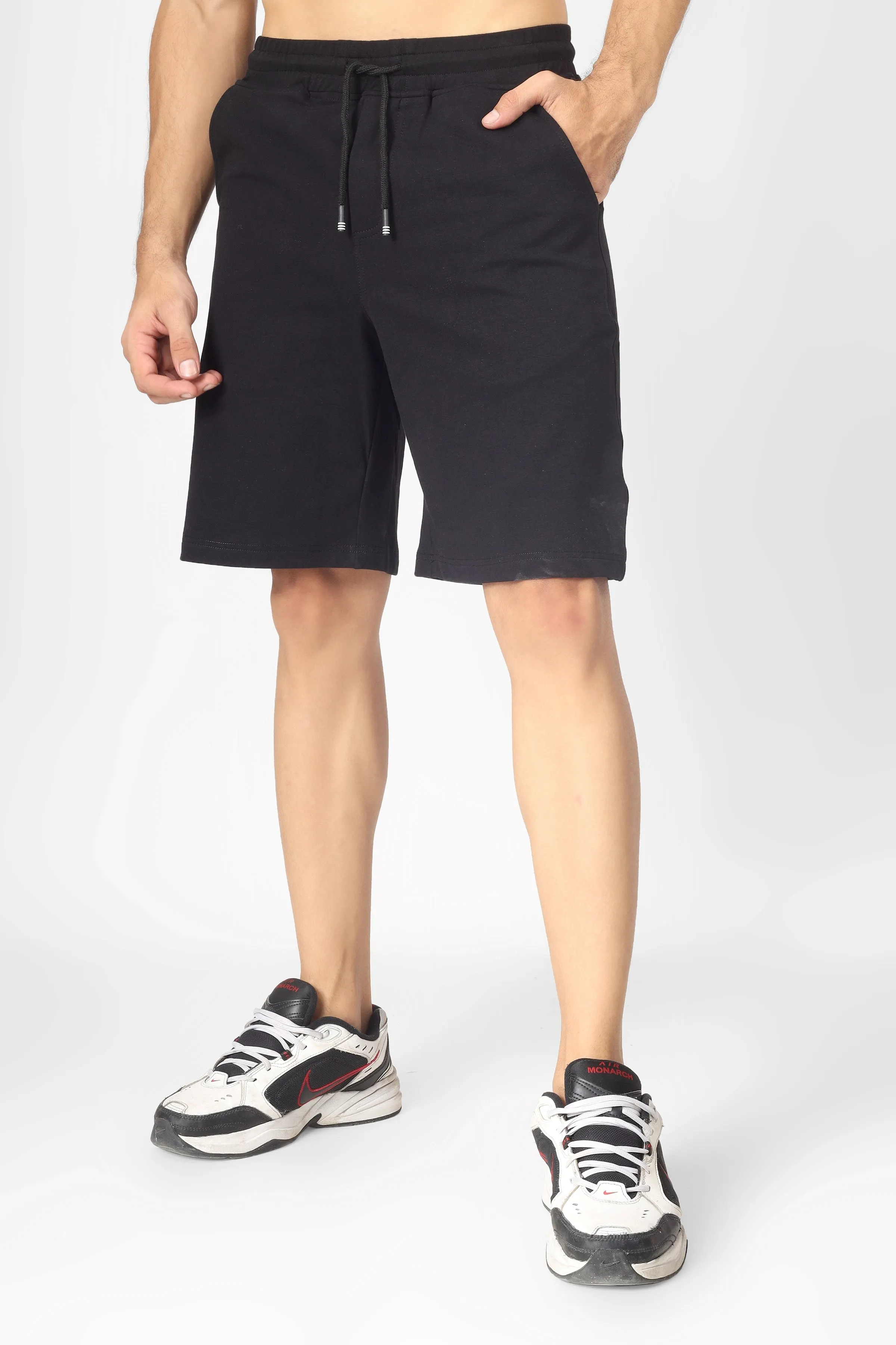 Vintage Regular Fit Shorts (Black)
