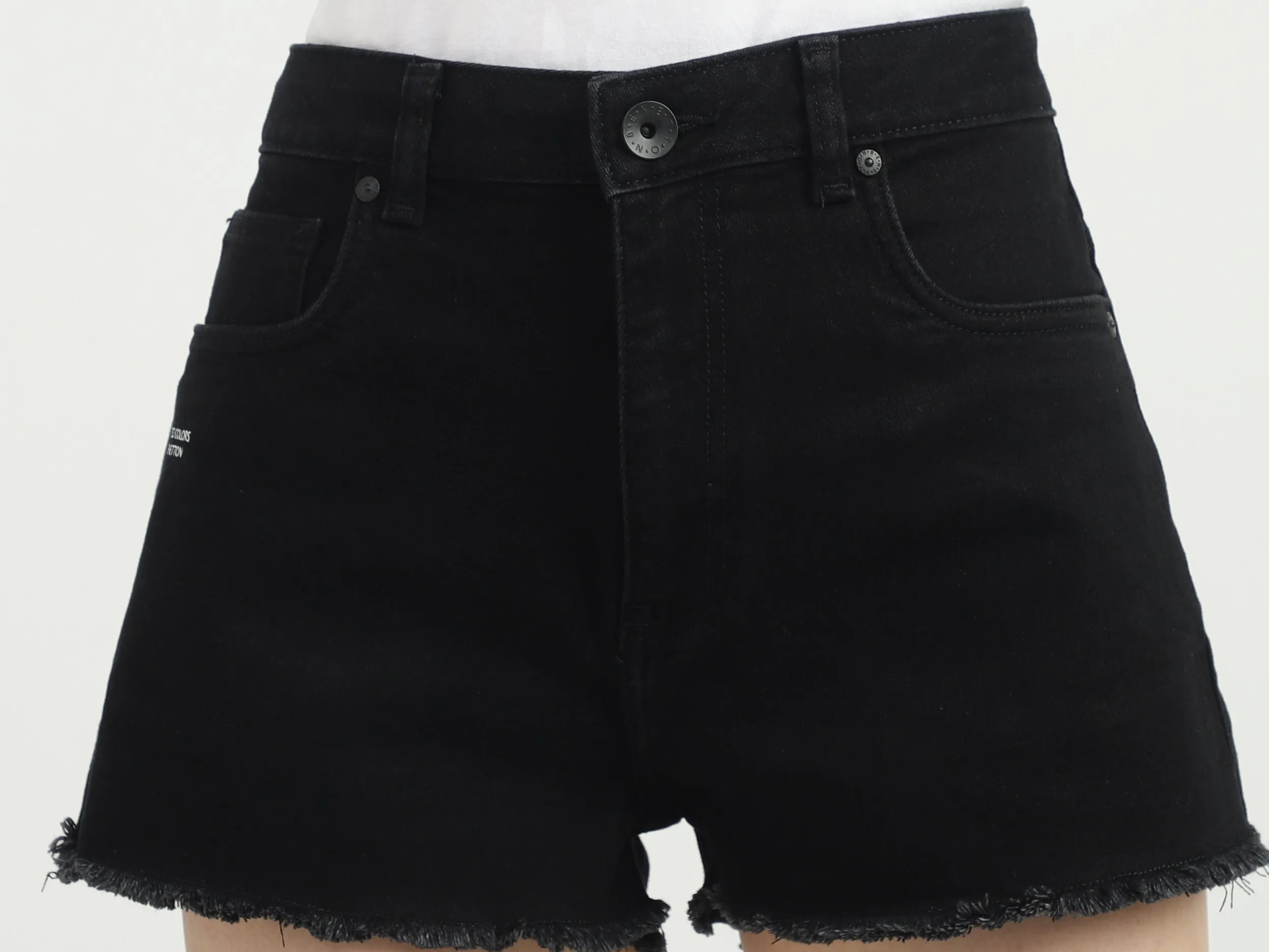 Women Solid Regular Fit Shorts